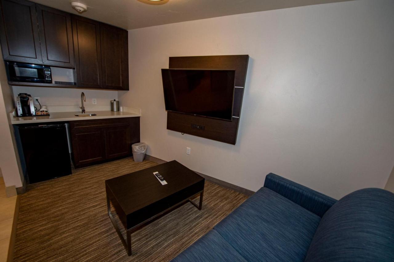 Holiday Inn Express & Suites - Colorado Springs Afa Northgate By Ihg Camera foto