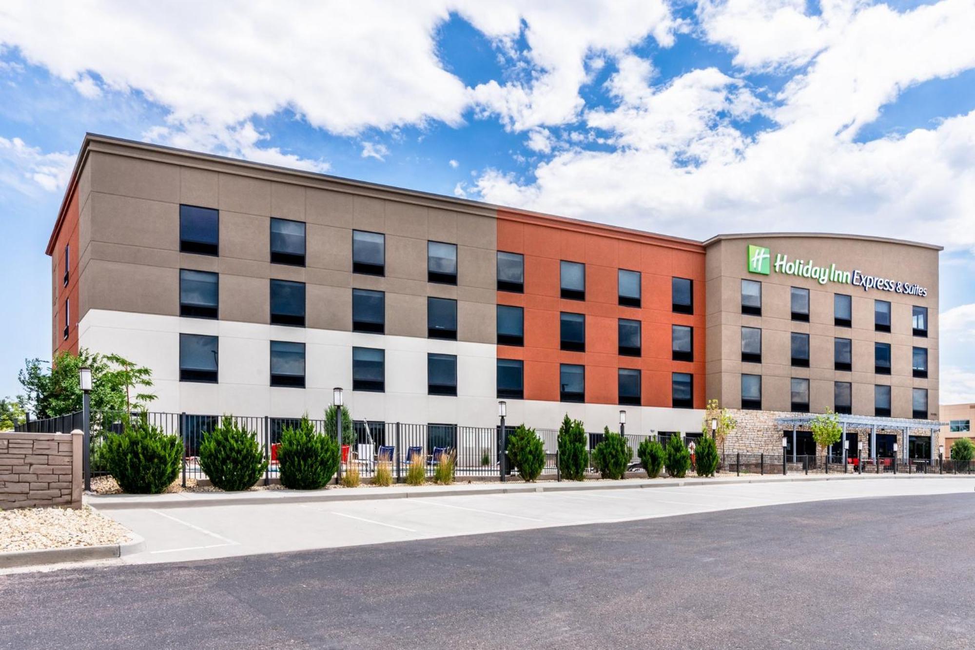 Holiday Inn Express & Suites - Colorado Springs Afa Northgate By Ihg Esterno foto