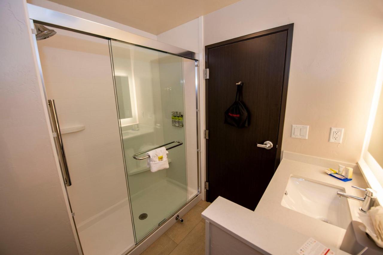 Holiday Inn Express & Suites - Colorado Springs Afa Northgate By Ihg Camera foto