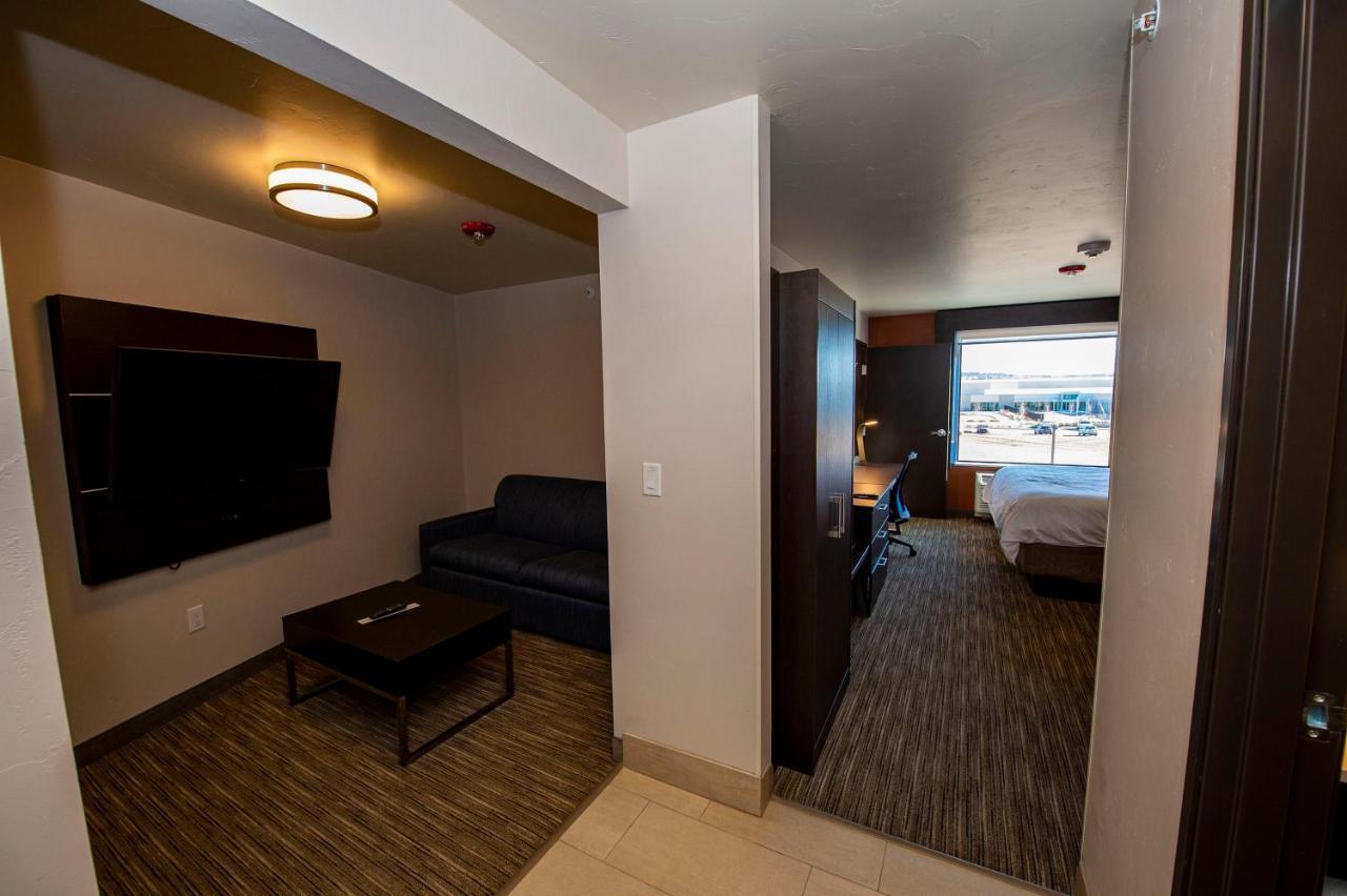 Holiday Inn Express & Suites - Colorado Springs Afa Northgate By Ihg Camera foto